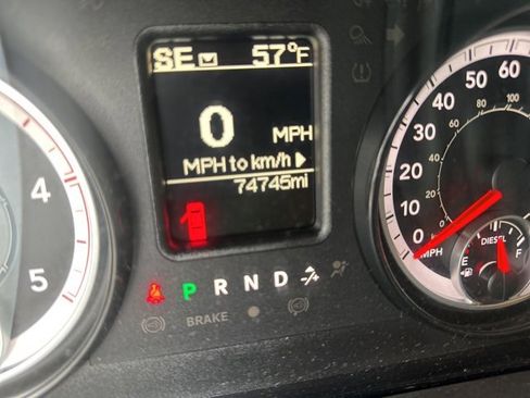 Used 2018 RAM 2500 SLT image 24