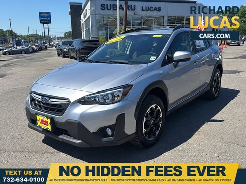 Used 2021 Subaru Crosstrek 2.0i Premium w/ Moonroof Package AWD/4WD image 1