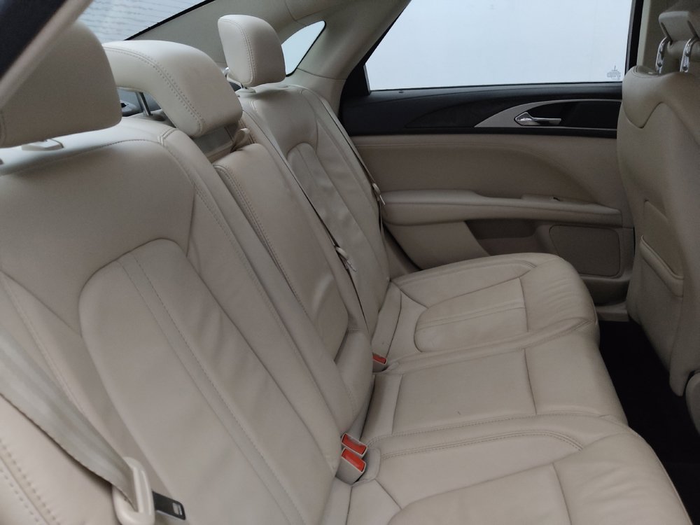 Used 2017 Lincoln MKZ Select w/ Technology Package FWD image 19