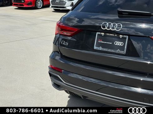 Used 2025 Audi Q3 2.0T Premium w/ Convenience Plus Package image 15