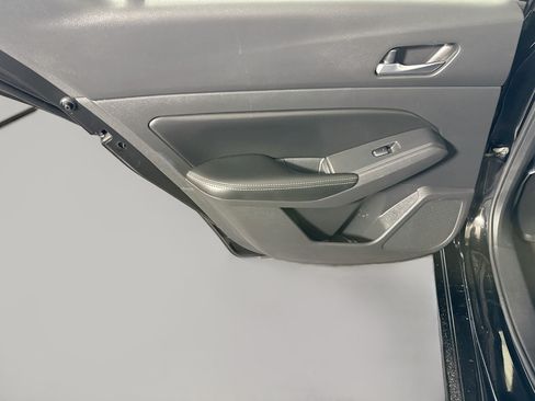 Used 2022 Nissan Altima 2.5 SV FWD image 26