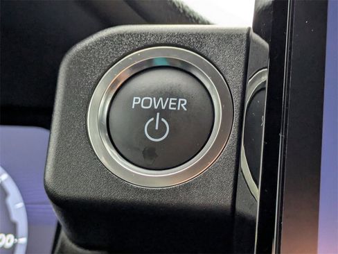 Certified 2025 Toyota 4Runner Limited image 30