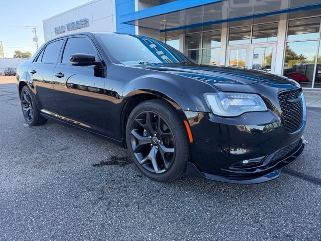 Used 2023 Chrysler 300 S RWD image 1