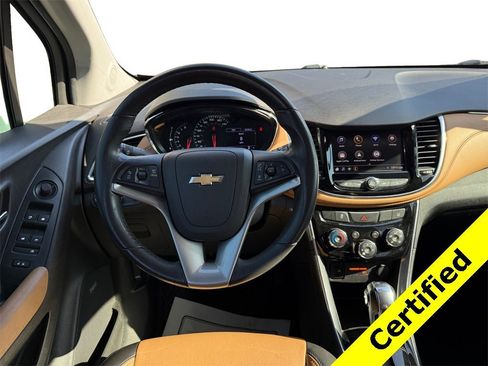 Used 2020 Chevrolet Trax Premier image 12