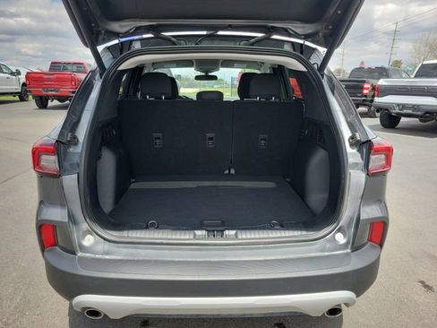 Certified 2023 Ford Escape Active AWD/4WD image 32
