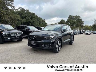 New 2026 Volvo EX40 Plus w/ Climate Package