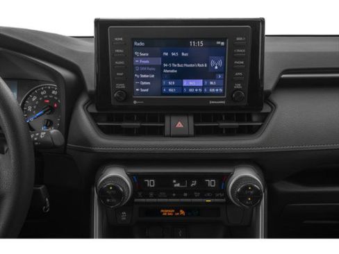 Used 2022 Toyota RAV4 LE AWD/4WD image 10