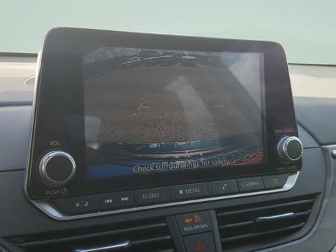 Certified 2023 Nissan Altima 2.5 SV FWD image 16