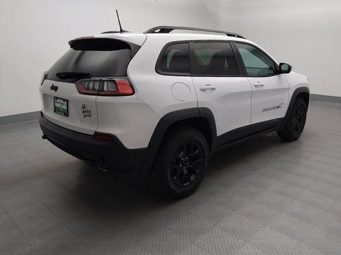 Used 2022 Jeep Cherokee Latitude AWD/4WD image 10