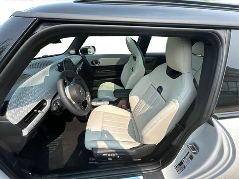 New 2026 MINI Cooper 2-Door Hardtop FWD image 34