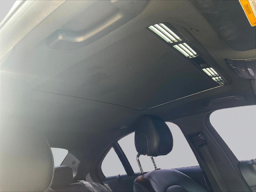 Used 2019 Mercedes-Benz C 300 Sedan image 27