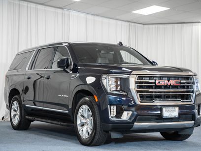 Used 2023 GMC Yukon XL SLT w/ SLT Premium Package