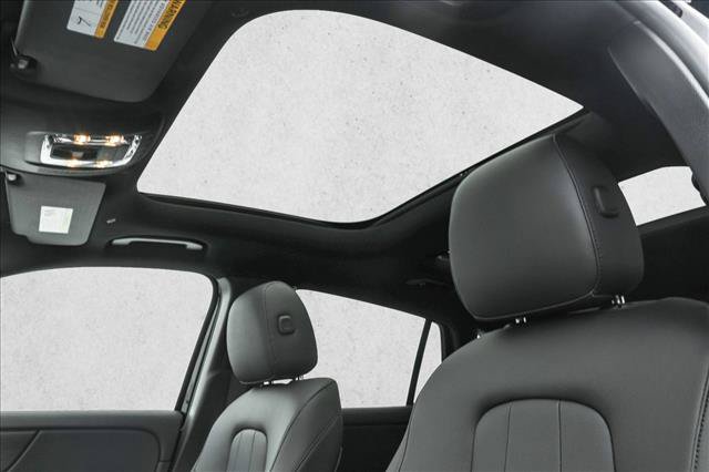 New 2026 Mercedes-Benz GLA 250 4MATIC image 13