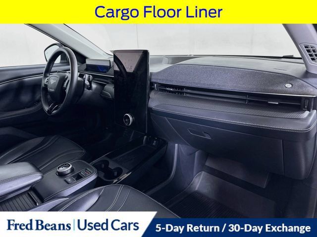 Used 2023 Ford Mustang Mach-E Premium AWD/4WD image 38