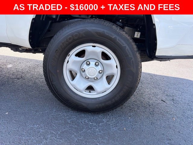 Used 2022 Toyota Tacoma SR RWD image 10