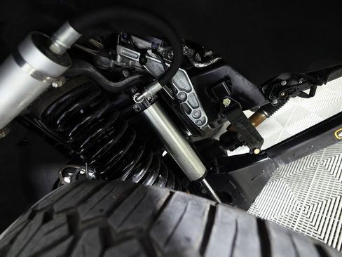 Used 2025 Ford F350 Platinum w/ Platinum Plus Package image 44