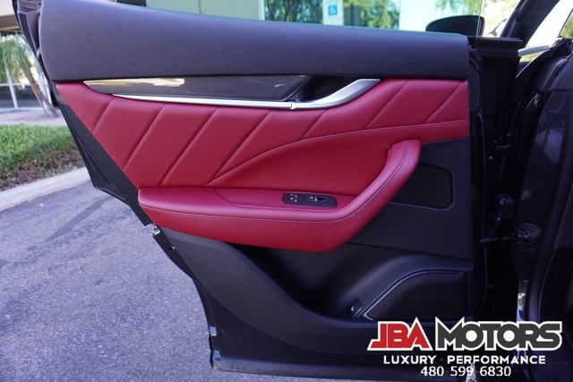 Used 2022 Maserati Levante Modena AWD/4WD image 94