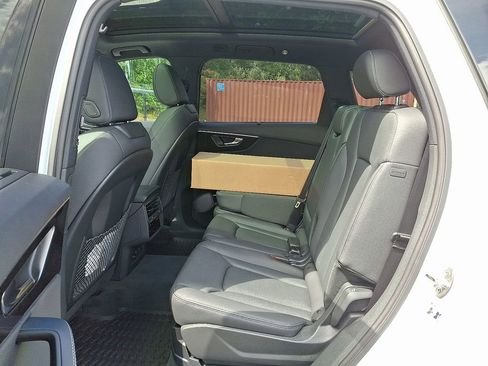 New 2025 Audi Q7 3.0T Premium Plus image 5