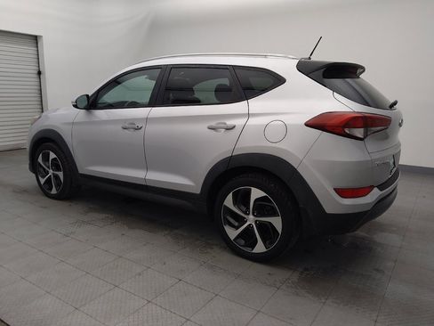 Used 2016 Hyundai Tucson Sport image 3