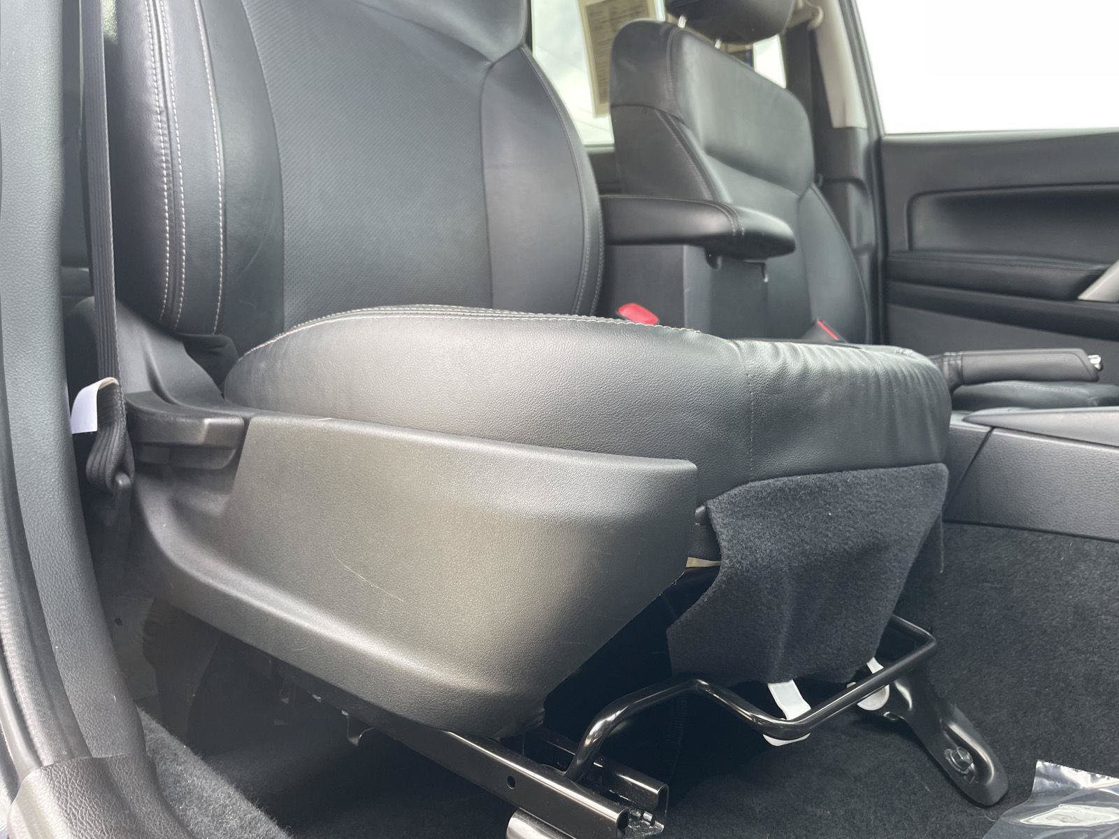 Used 2018 Subaru Forester 2.5i Limited AWD/4WD image 5