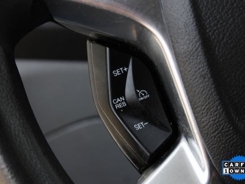 Used 2019 Ford Transit 150 130 Medium Roof image 19