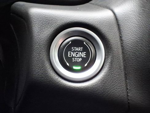 Used 2021 GMC Yukon AT4 w/ AT4 Premium Plus Package image 22