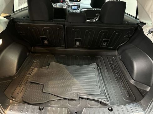 Used 2017 Subaru Crosstrek 2.0i Premium image 22