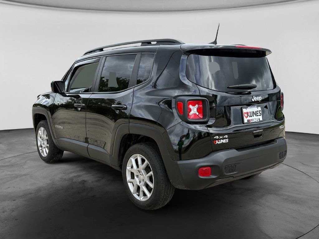 Used 2021 Jeep Renegade Latitude w/ Convenience Group AWD/4WD image 7