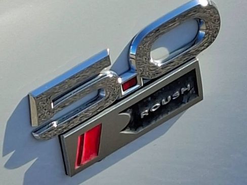 Used 2021 Ford Mustang GT RWD image 7