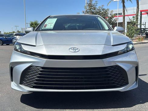 Used 2025 Toyota Camry LE FWD image 2