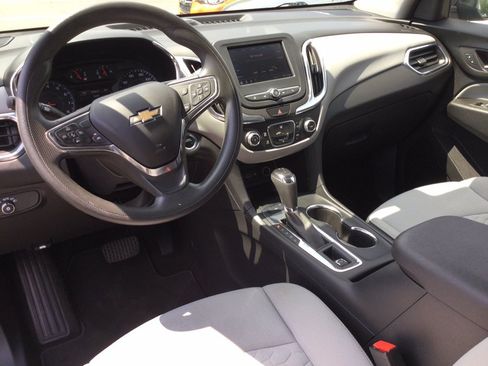 Used 2020 Chevrolet Equinox LS w/ LS Convenience Package AWD/4WD image 17