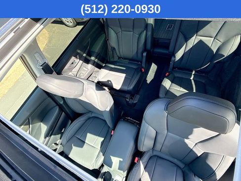 New 2025 Subaru Ascent Limited image 27