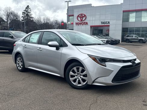 New 2026 Toyota Corolla LE image 1