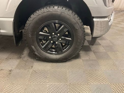 Used 2023 Ford F150 XLT image 28