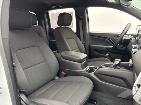 Used 2025 GMC Canyon Elevation AWD/4WD image 32