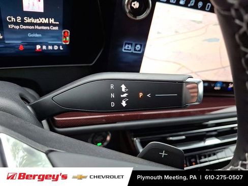 New 2026 Chevrolet Traverse Z71 w/ Driver Confidence Package image 8