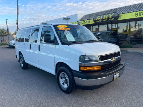 Used 2020 Chevrolet Express 2500 LT w/ LT Preferred Equipment Group image 1