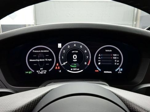 Certified 2026 Porsche 911 Targa 4 GTS AWD/4WD image 9