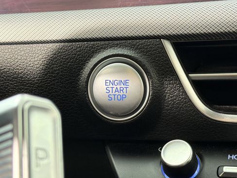 Used 2024 Hyundai Sonata SEL image 25