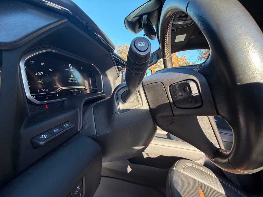 Used 2024 GMC Sierra 2500 AT4 w/ AT4 Premium Plus Package AWD/4WD image 18