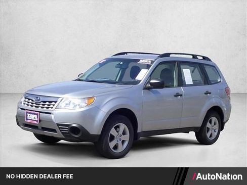 Used 2012 Subaru Forester 2.5X w/ Popular Pkg 1 AWD/4WD image 1