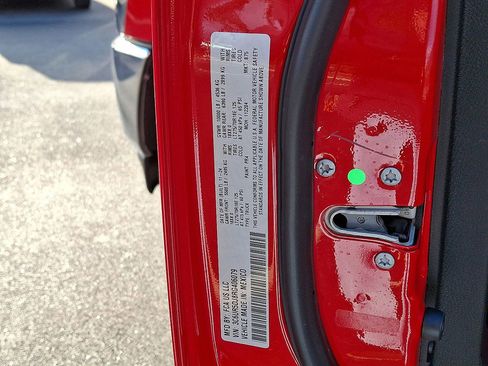 Used 2024 RAM 2500 Big Horn w/ Bed Utility Group image 18