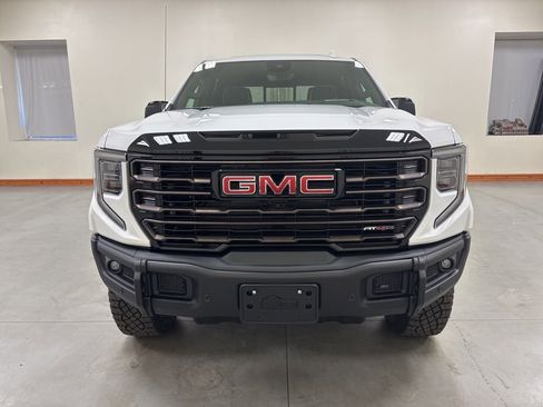 New 2026 GMC Sierra 1500 AT4X image 3