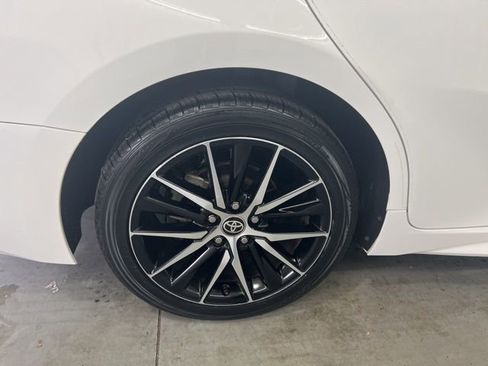 Used 2021 Toyota Camry SE image 21