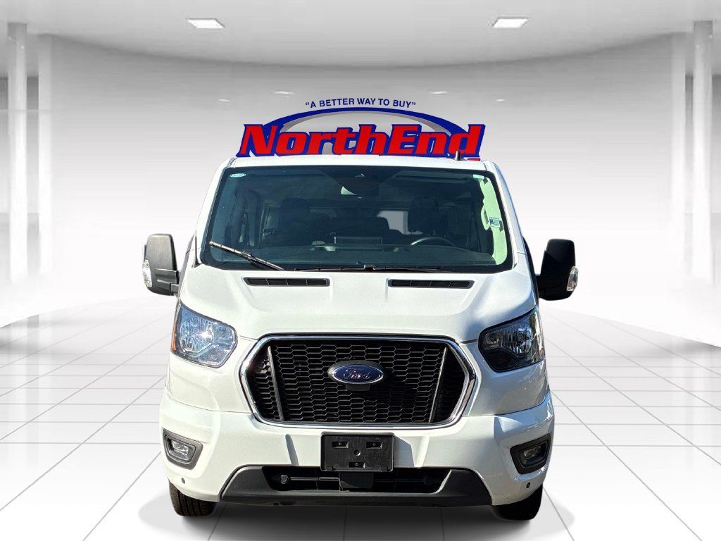 Used 2024 Ford Transit 350 XLT RWD image 2