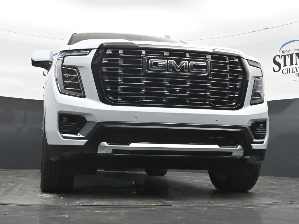 Used 2026 GMC Yukon Denali Ultimate w/ LPO, Floor Liner Package AWD/4WD image 27