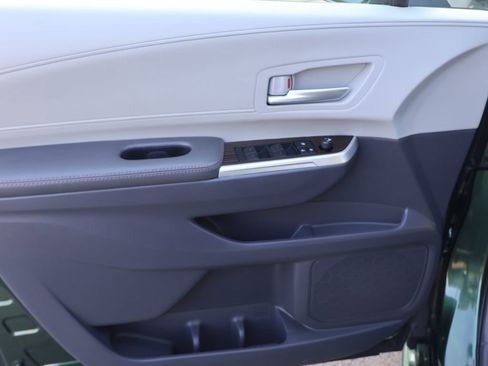 Used 2024 Toyota Sienna XLE image 20