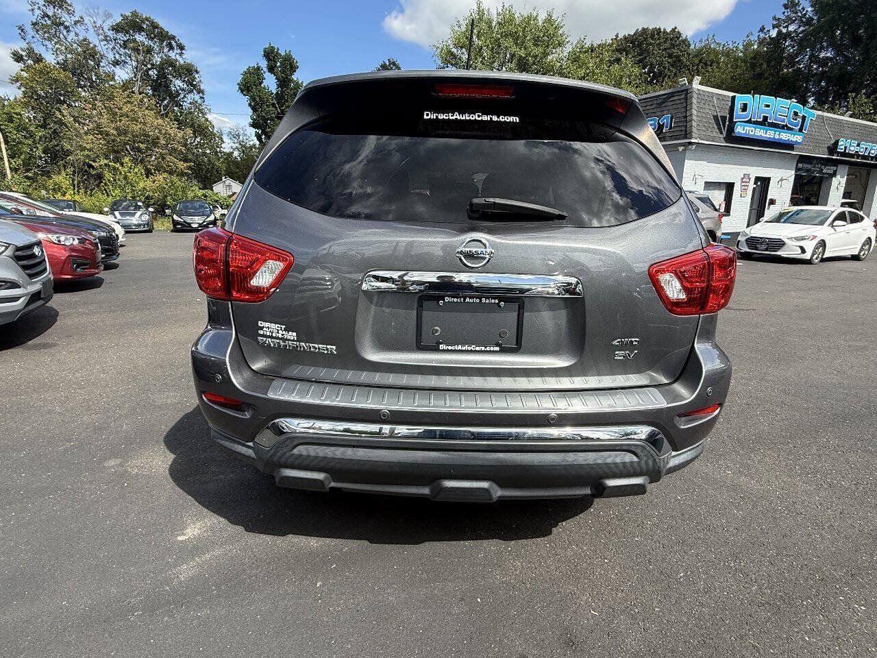 Used 2018 Nissan Pathfinder SV AWD/4WD image 9