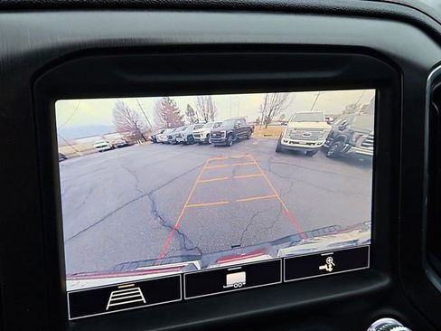 Used 2020 GMC Sierra 2500 AT4 w/ AT4 Premium Package image 27