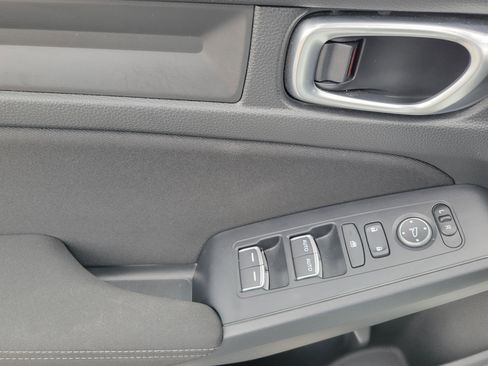 Certified 2025 Honda Civic Sport image 13